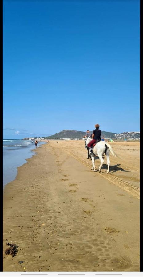 Bel Appartement A 5Min De La Plage Tanger Kültér fotó