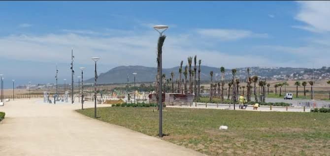 Bel Appartement A 5Min De La Plage Tanger Kültér fotó